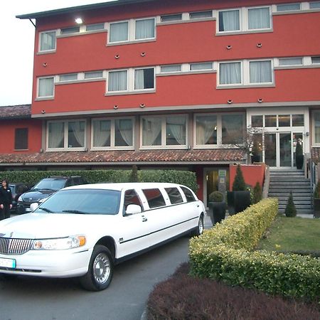 Hotel San Martino Boario Terme 외부 사진